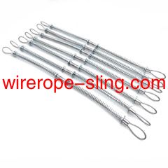 Aggiornamento della sicurezza industriale: cavo di controllo della frusta di sicurezza in acciaio ad alta resistenza - prevenire lo scoppio del tubo flessibile e garantire la sicurezza sul posto di lavoro